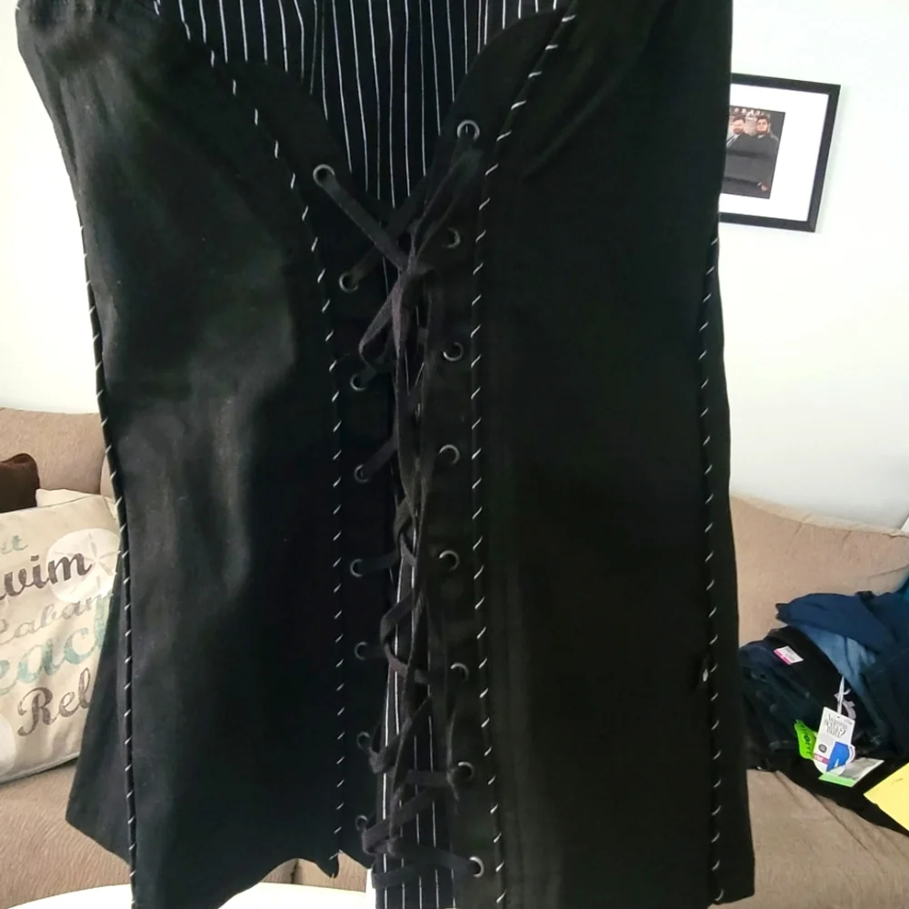 TORRID VINTAGE TRIPP CORSET NEW UNIQUE. - Picture 6 of 16